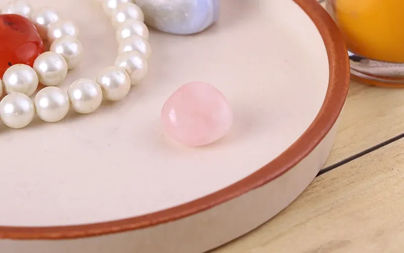 Rose Quartz Tumble 30 Gram Rose Quartz Tumble 30 Gram